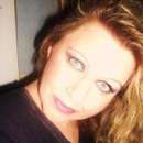 Tempting Offer: Explore Raquel